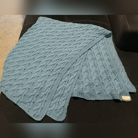Vintage Hand Knit Blanket Crochet Cable Knit Blanket Large 61"×57" Blue Handmade - Picture 3 of 16